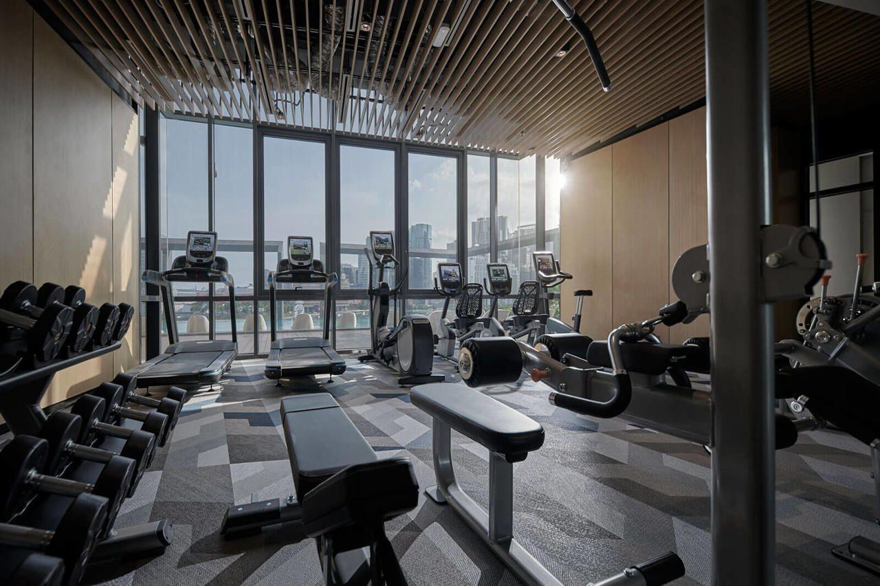 Готель Amari Куала-Лумпур Екстер'єр фото The gym at the hotel